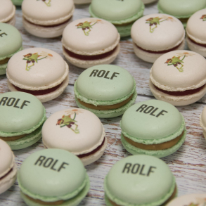 Macarons med print til bryllup, barnedb eller fest - skrifttype 4