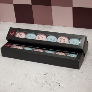 Macarons - Baby on the way