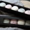 Sort gave�ske med 6 macarons